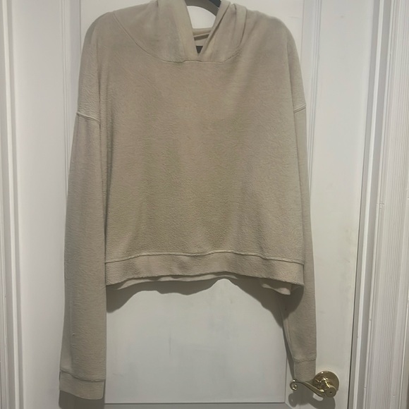 🌞3/$25 Rue 21 plus Embroidered Hood cropped Pullover - Picture 1 of 4